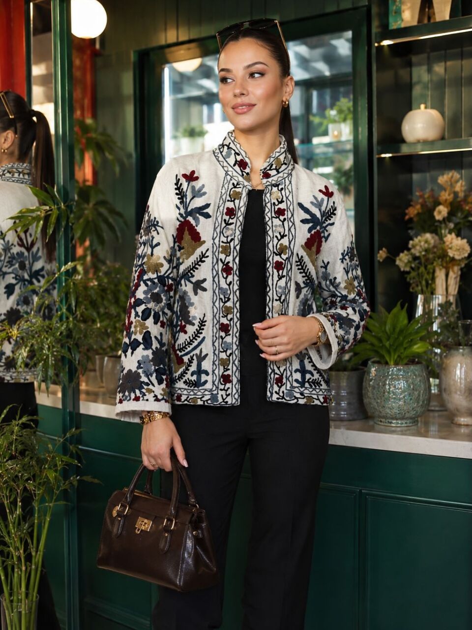 Benzersiz Parçalar: Etamin Suzani Ceket ve İşlemeli Ceket Rehberi